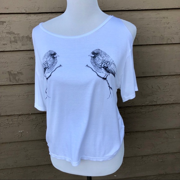 Topshop Tops - ☀️☀️☀️ 4/$20 Topshop cold shoulder sparrow top!